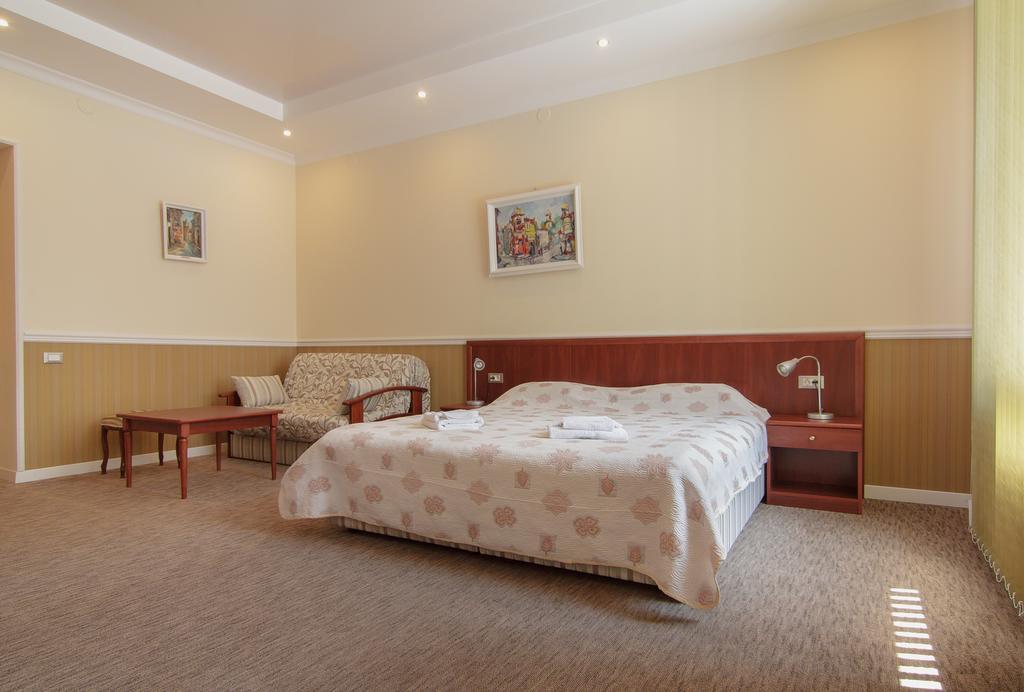 Consul Hotel Консул Odesa Room photo