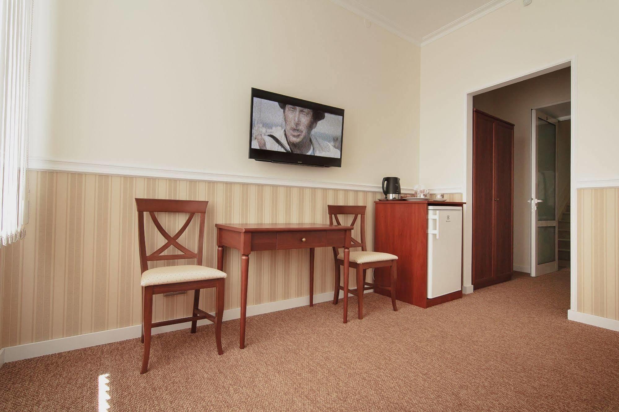 Consul Hotel Консул Odesa Exterior photo